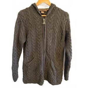 Women’s Inis Irish Sweater Sz Small Wool